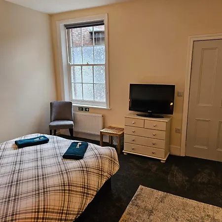 Centre The Gavel Apartment *